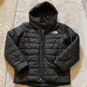 Kids North Face Jacket Size 7/8 EUC! REVERSIBLE